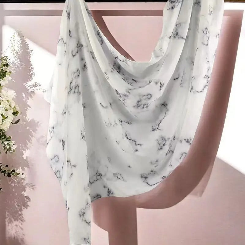Watercolor Floral Printed Modal Shawl – Lightweight, Breathable Cotton-Rayón Viscose Hijab Scarf for Muslim Women