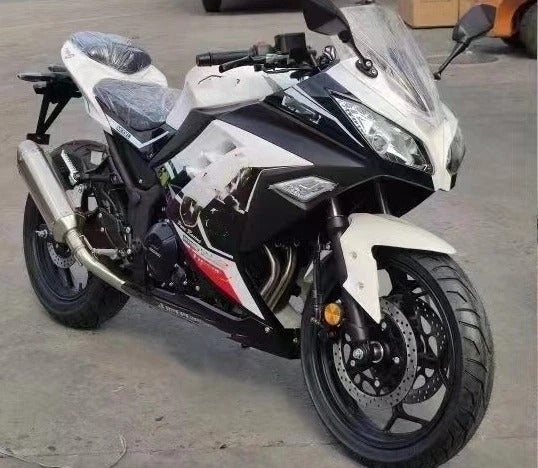 250cc Sports Motorcycle | High-Performance Road Racing Bike | Fuel Motorbike Similar to Kawasaki Ninja