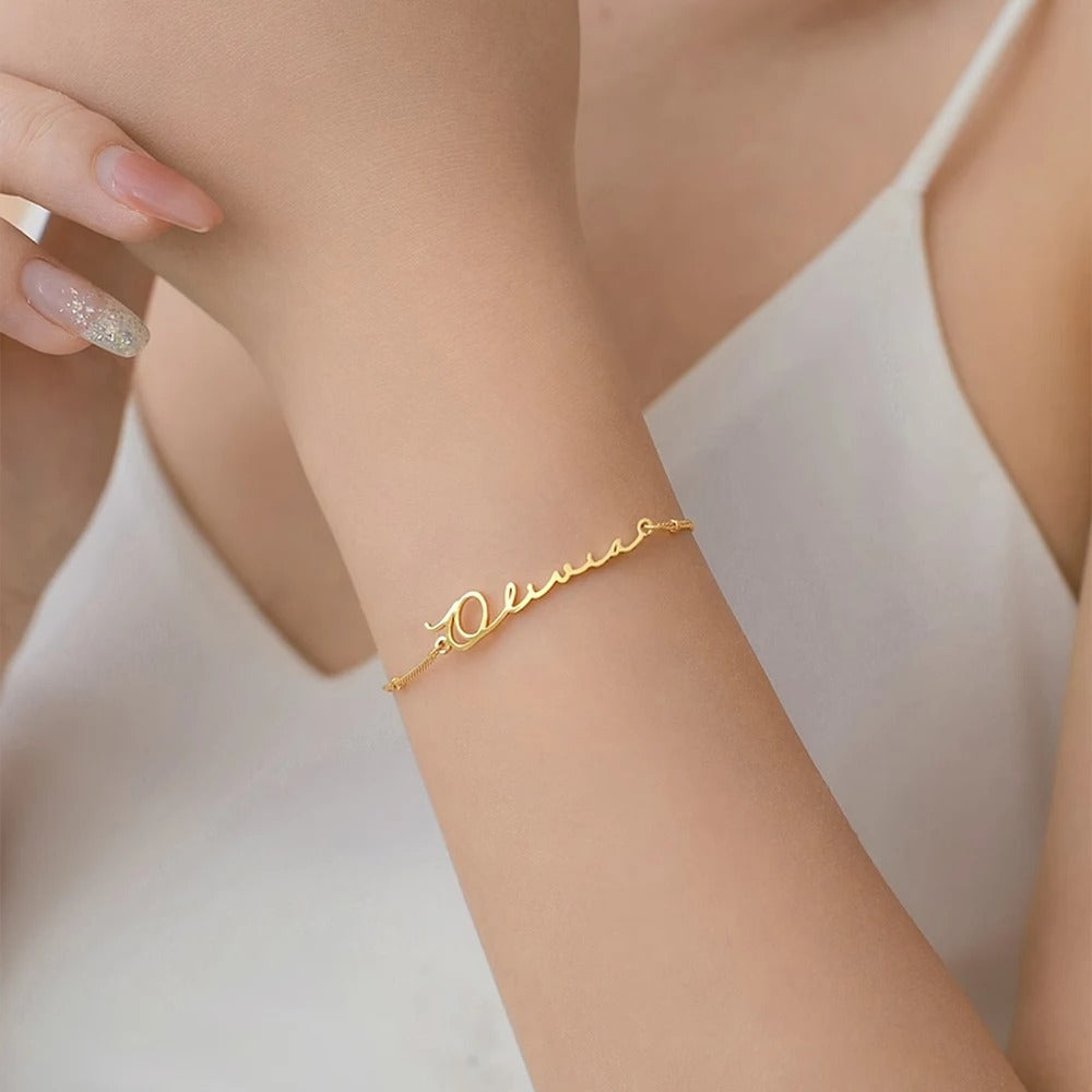 Fashion Personalized Name Bracelet – Custom Stainless Steel Letter Bangle for Women & Babies, Non-Allergic Jewelry Gift