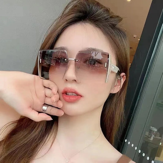 Vintage Square Sunglasses – Retro Frameless Gradient Shades for Women