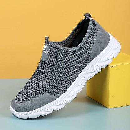 2023 Lightweight Men’s Casual Shoes – Breathable Slip-On Sneakers, Anti-Slip Flats for Outdoor Walking, Sizes 39–47