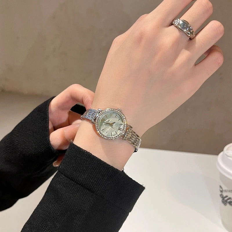 Fashion Alloy Women’s Watch – Luxury Rhinestone Shell Textured Dial Quartz Wristwatch, Slim Exquisite Ladies Watch