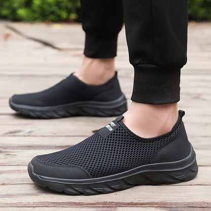 2023 Lightweight Men’s Casual Shoes – Breathable Slip-On Sneakers, Anti-Slip Flats for Outdoor Walking, Sizes 39–47