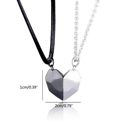 Magnet Couple Necklace – Heart-Shaped Pendant Love Jewelry for Couples | Peach Heart Magnetic Collarbone Chain (Pair)
